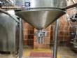 Tanque de transfer�ncia com suporte e rodinhas em inox 20 litros