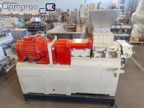 Extrusora para balas mastig�veis e chicletes Gum Making Machine 1200 kg