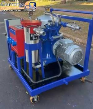Centrifuga separadora para purificação de óleos minerais Alfa Laval MAB 206 Centrifuga separadora para purificação de óleos minerais Alfa Laval MAB 206